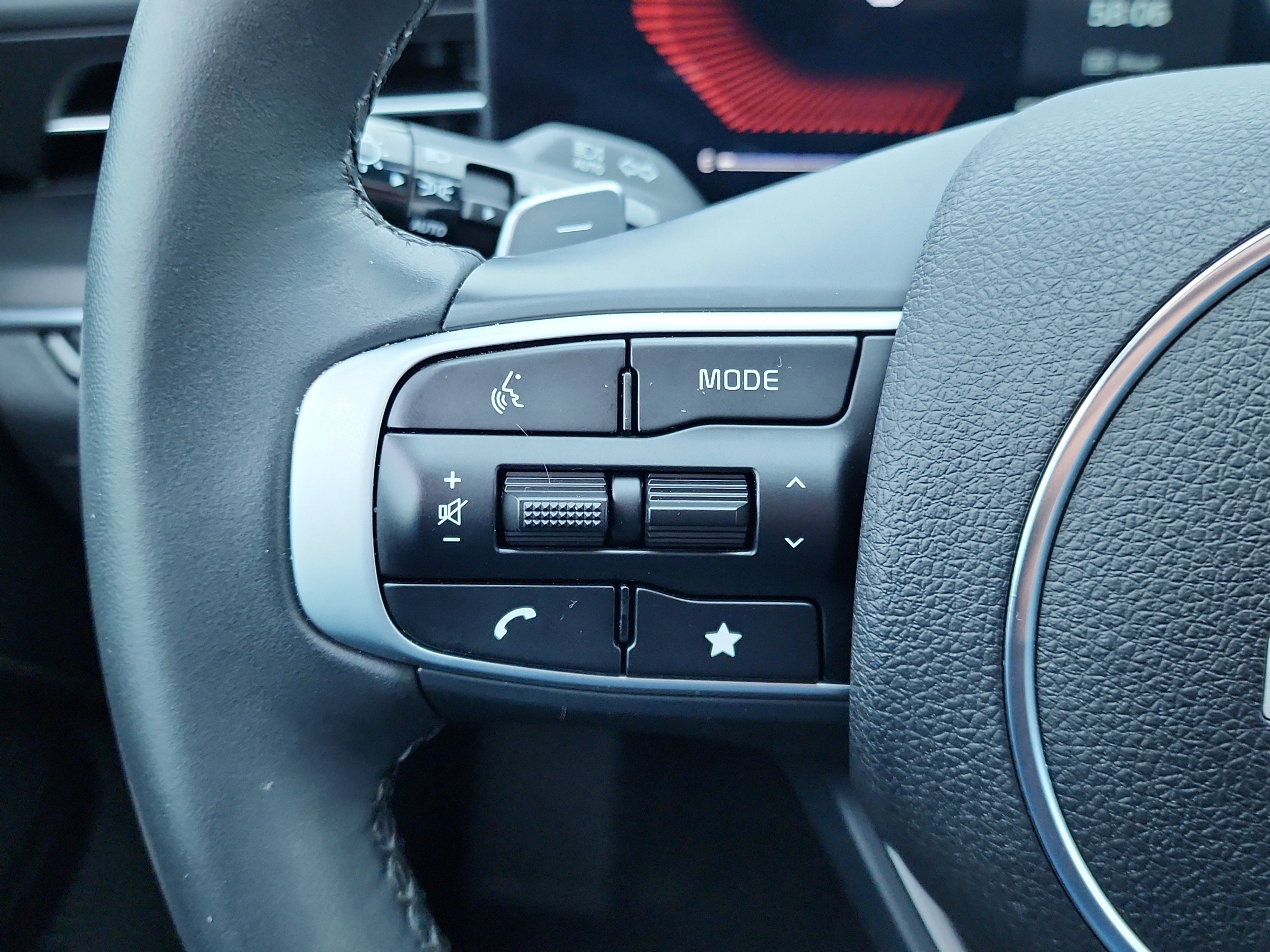 Certified 2025 Kia K5 GT image 12