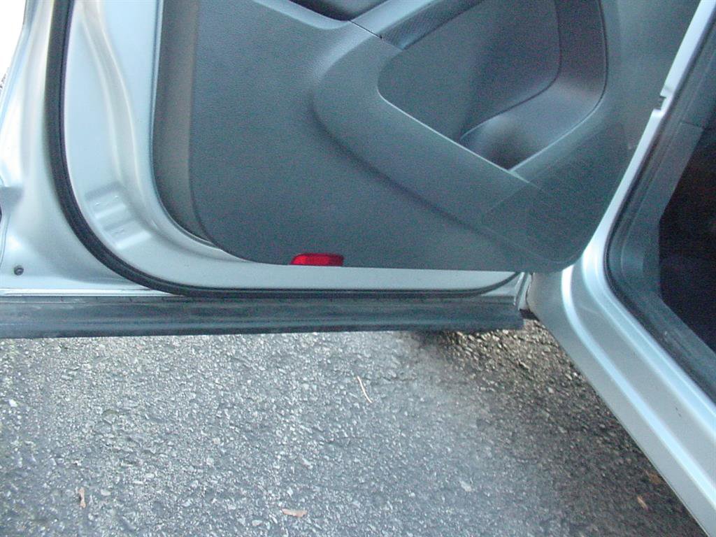 Used 2017 Volkswagen Tiguan Sport image 28