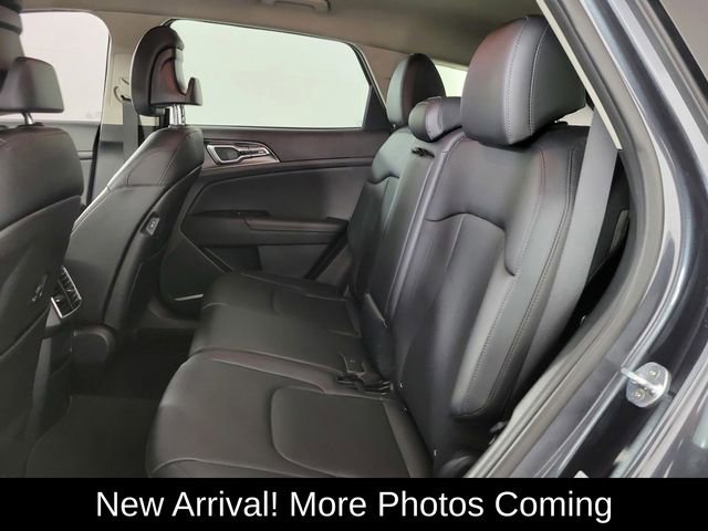 Used 2023 Kia Sportage EX image 15