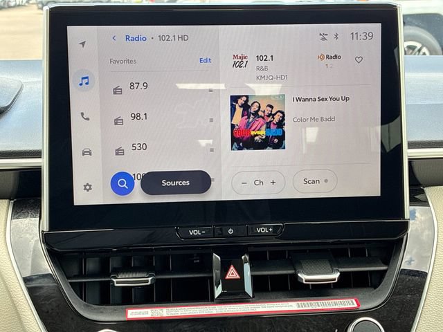 Certified 2026 Toyota Corolla XLE FWD image 17
