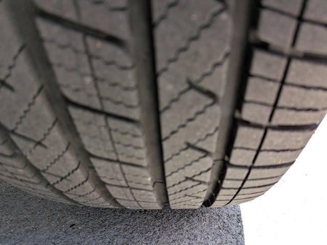 Used 2022 Acura MDX FWD image 12