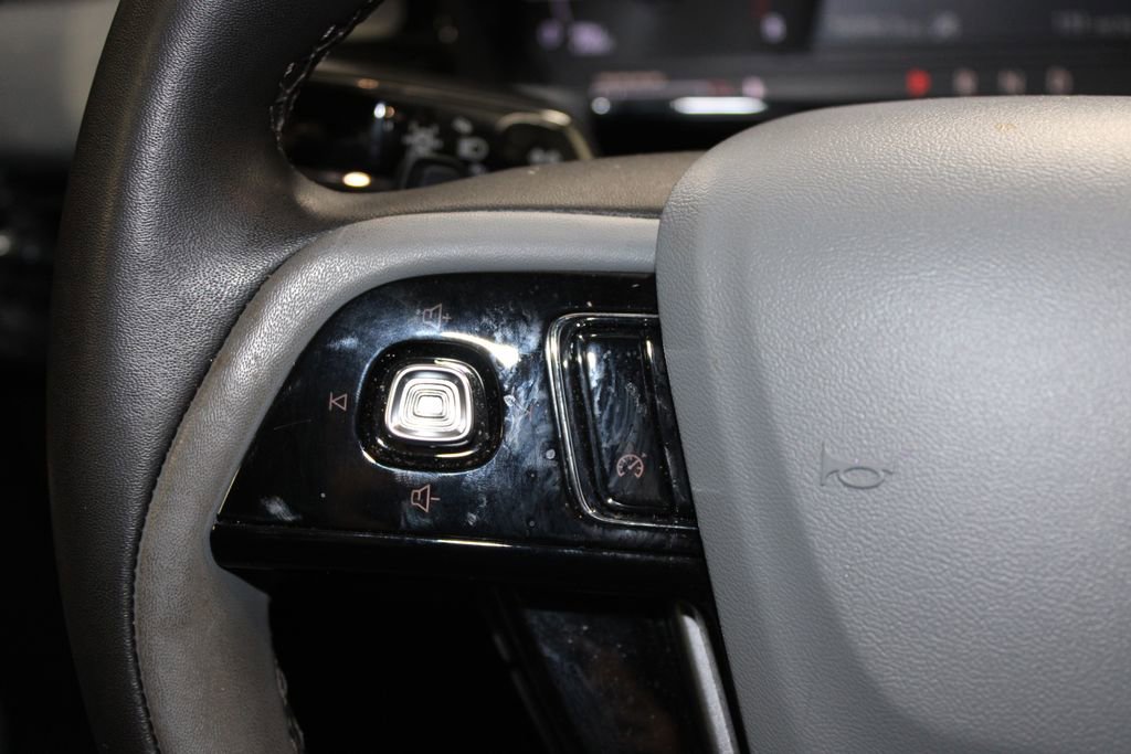 Used 2022 Lincoln Corsair FWD image 22