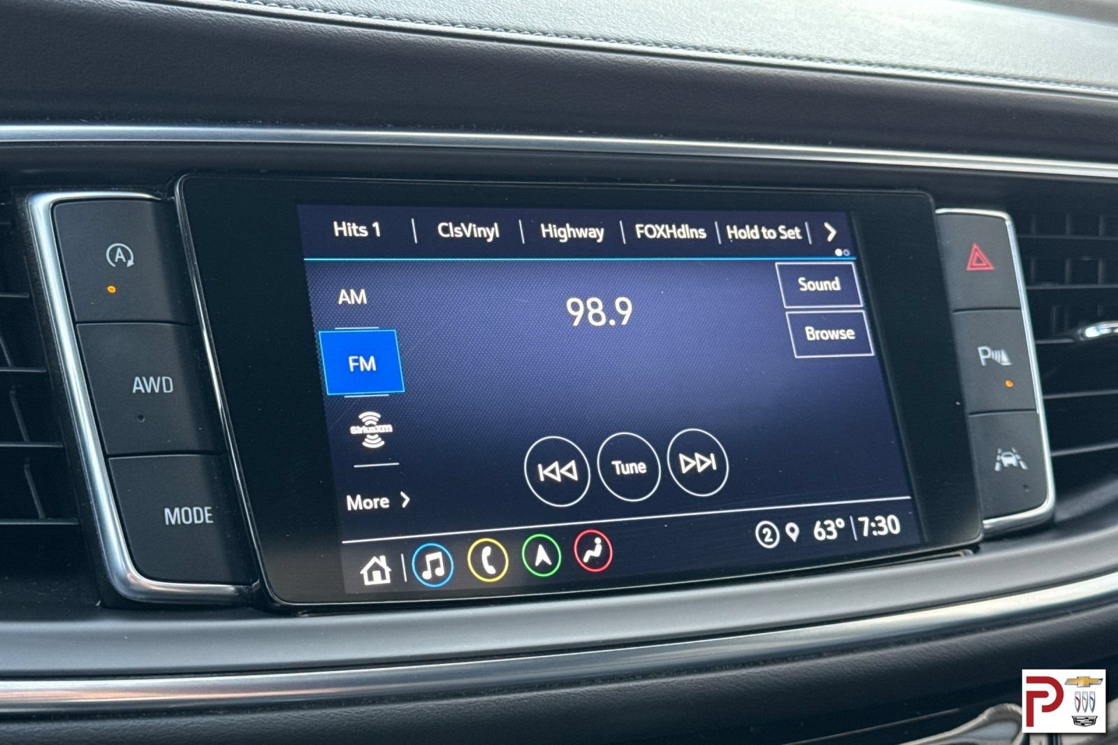Certified 2023 Buick Enclave Avenir w/ Avenir Technology Package AWD/4WD image 24