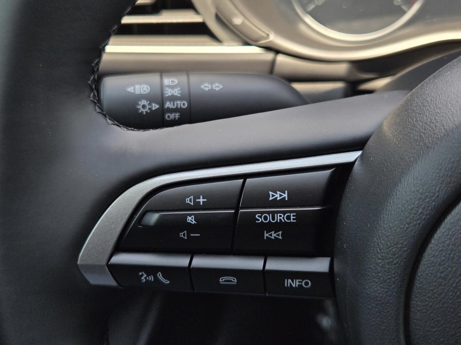 New 2026 MAZDA MAZDA3 s Sport FWD image 19