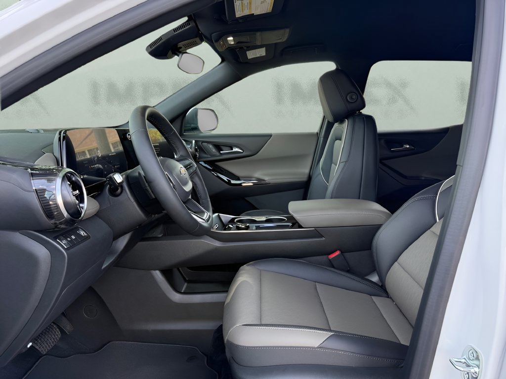 New 2027 Chevrolet Equinox LT FWD image 11