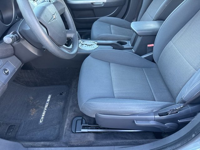 Used 2010 Chrysler Sebring Touring image 15
