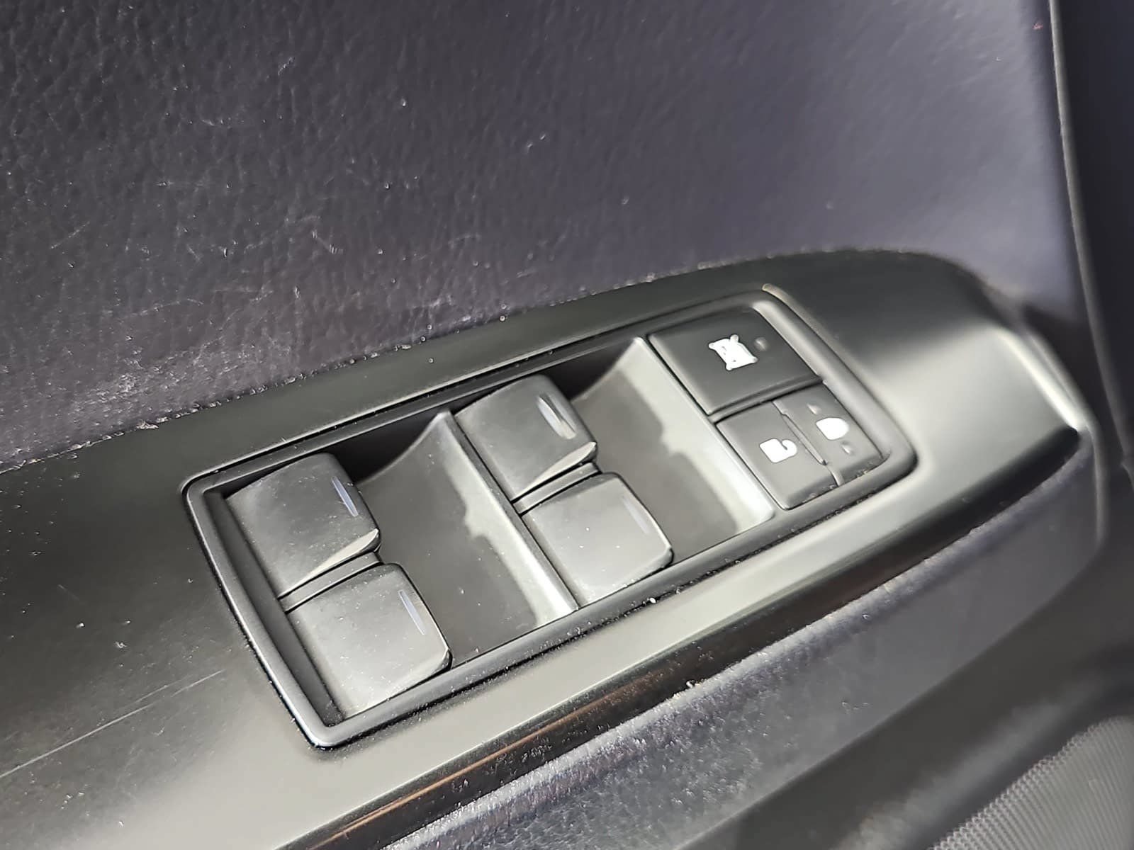 Used 2022 Lexus GX 460 Premium w/ Premium Package AWD/4WD image 26