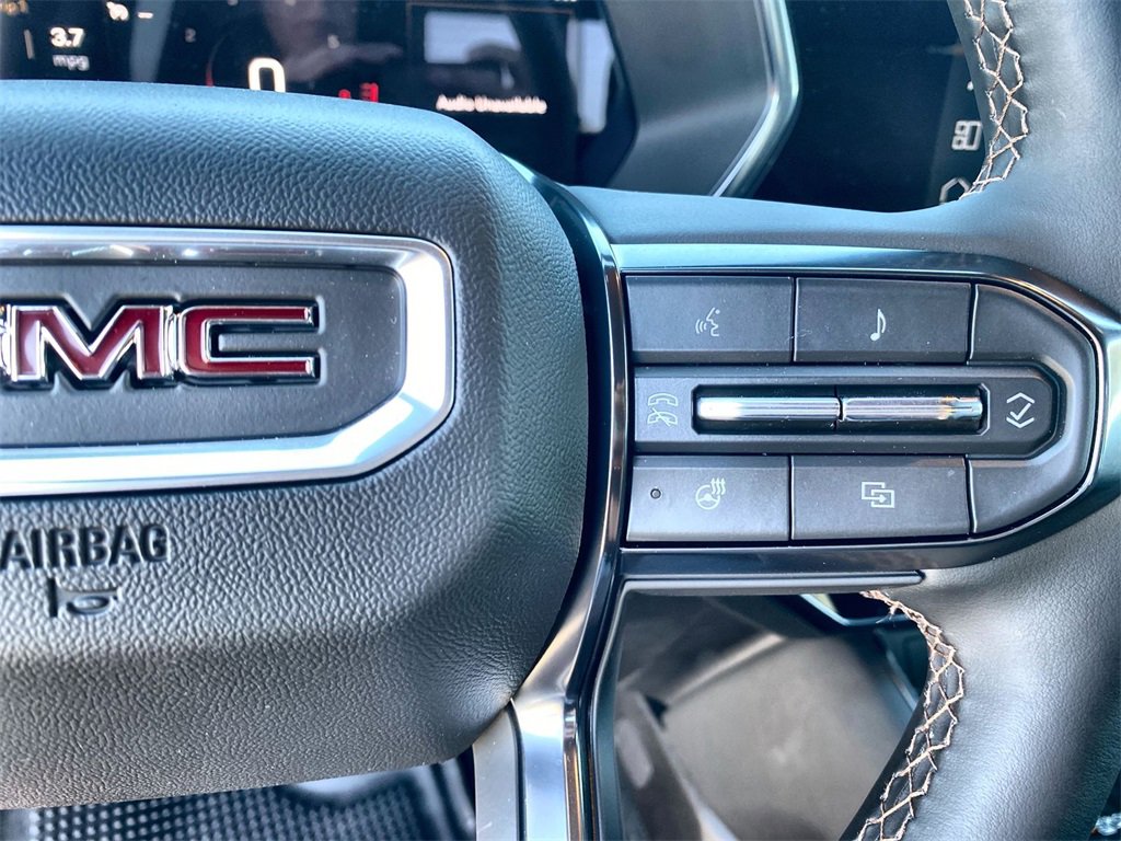 New 2025 GMC Canyon AT4 w/ AT4 Premium Package image 13