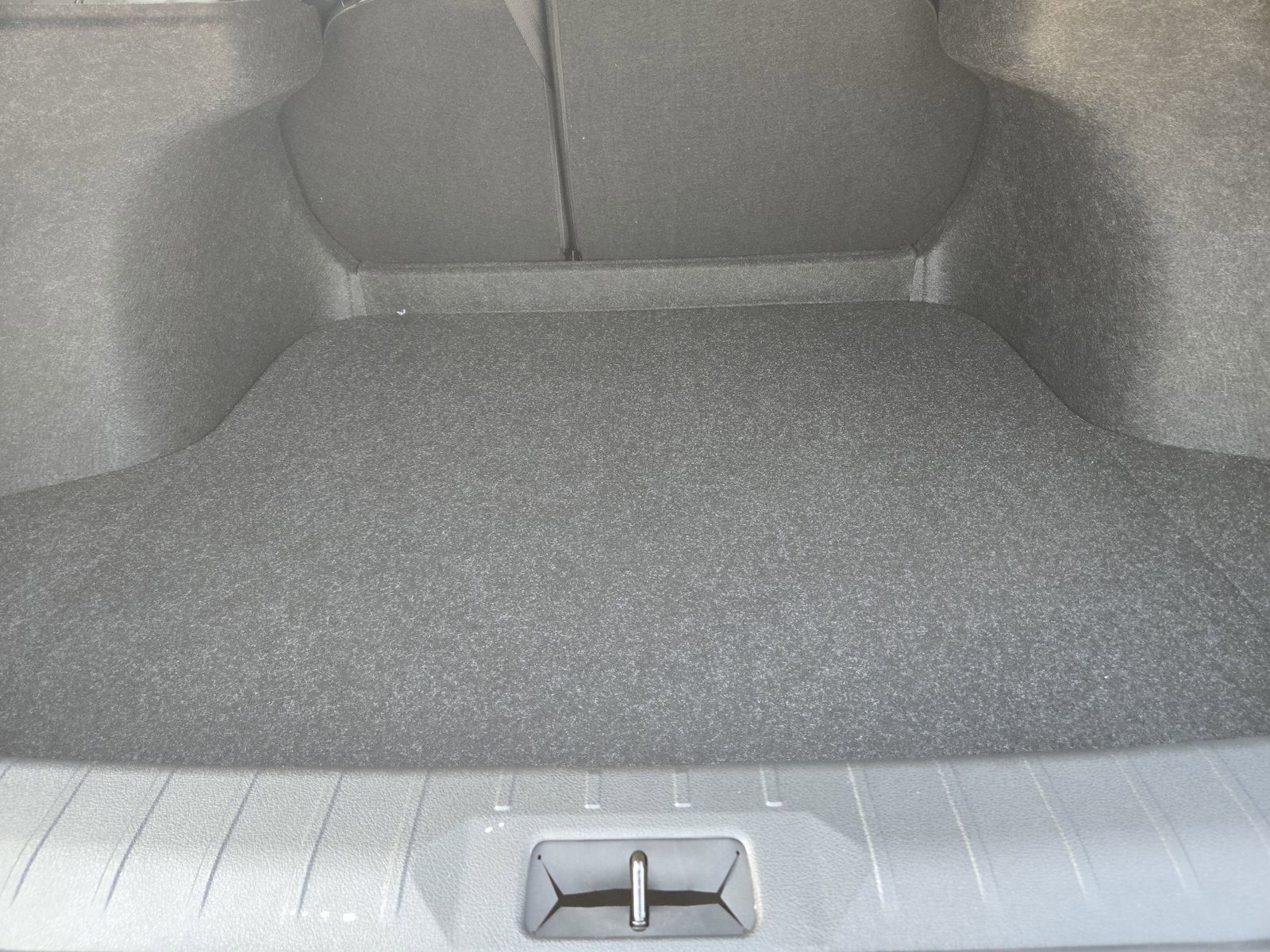 New 2026 Nissan Sentra SV w/ Floor Mat Package FWD image 25