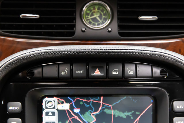 Used 2005 Jaguar XJ8 RWD image 81