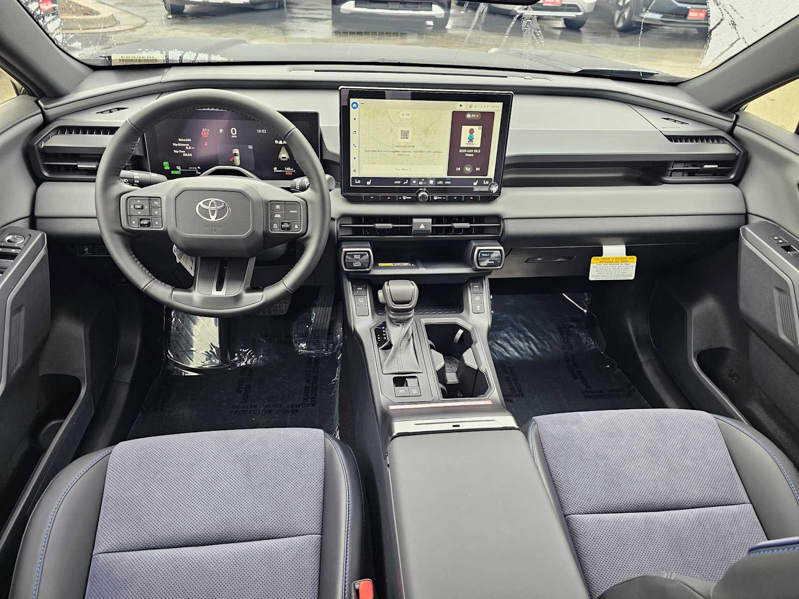 New 2026 Toyota RAV4 XSE AWD/4WD image 18