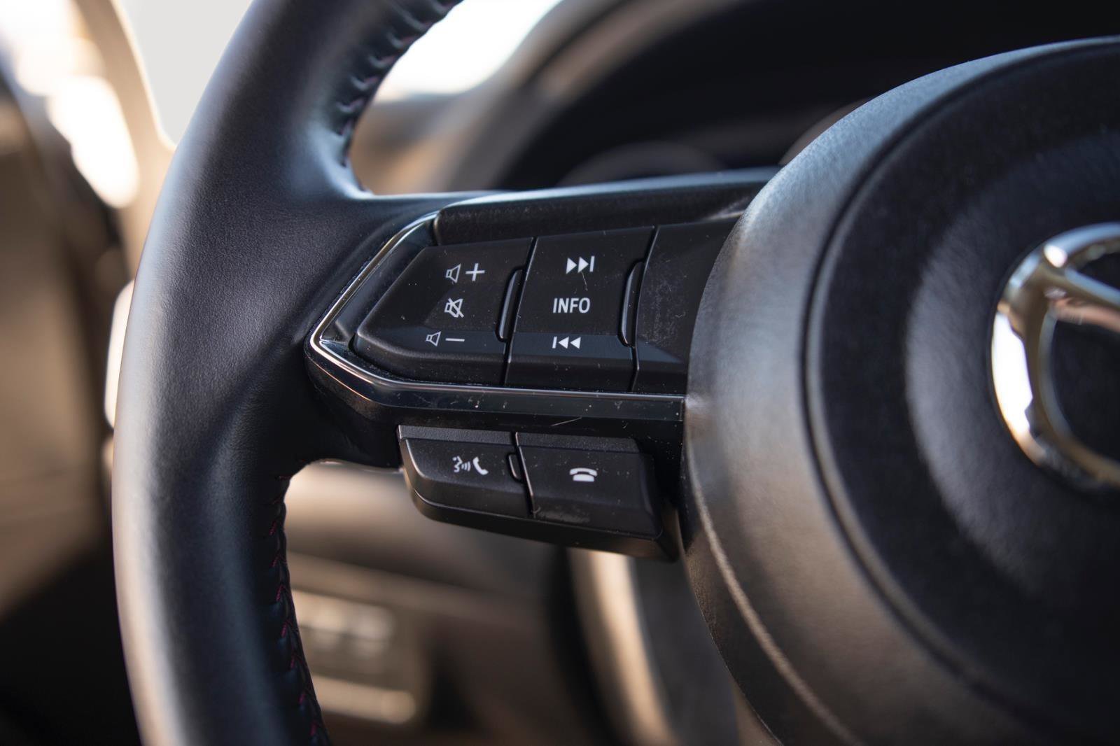 Used 2023 MAZDA CX-5 Carbon Edition image 6