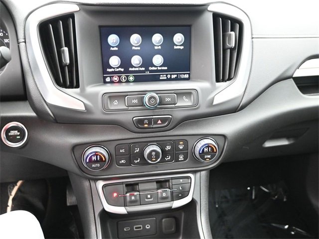 Used 2023 GMC Terrain SLE w/ Driver Convenience Package image 7