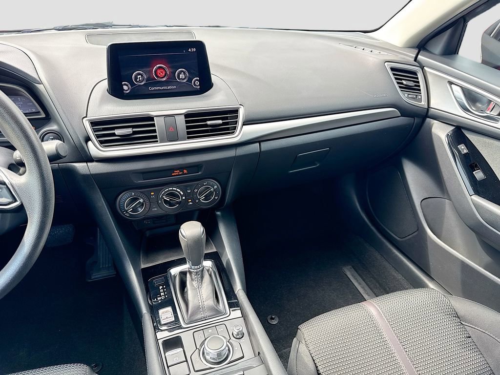 Used 2018 MAZDA MAZDA3 Sport w/ Preferred Equipment Package FWD image 27