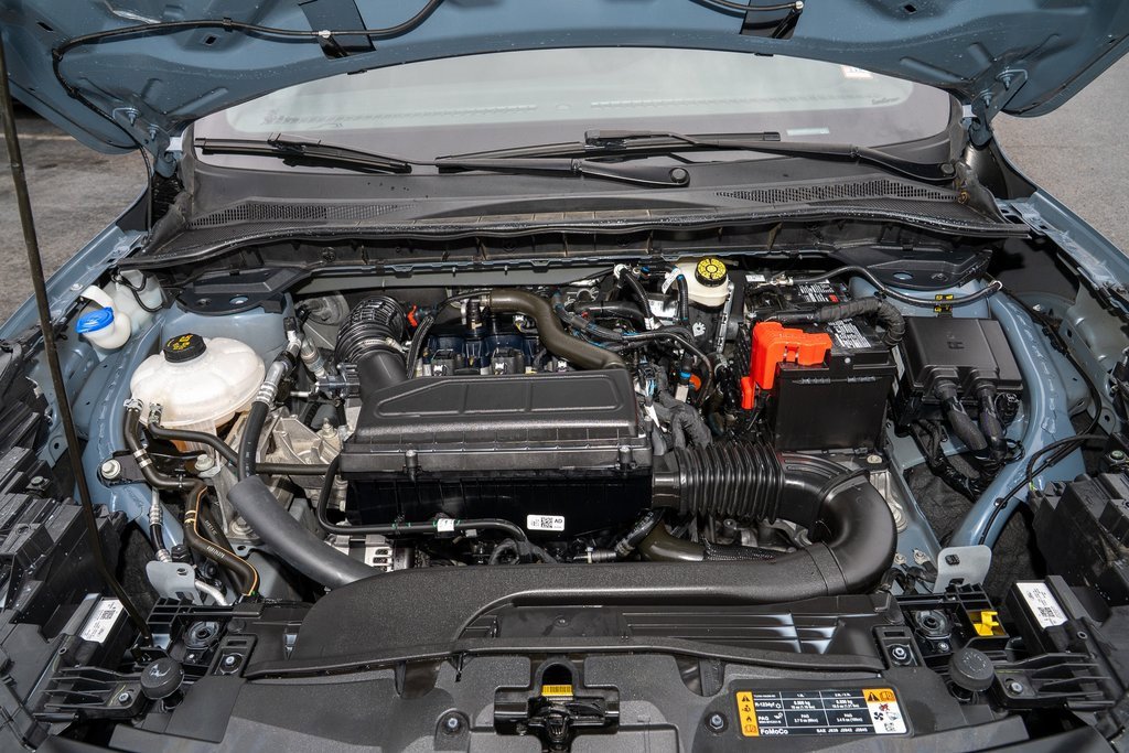 Used 2024 Ford Escape ST-Line w/ Tech Pack #1 image 13