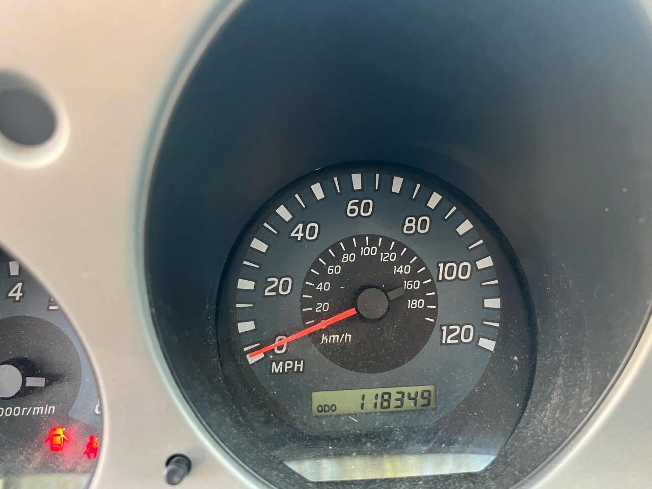 Used 2002 Nissan Frontier SE image 19