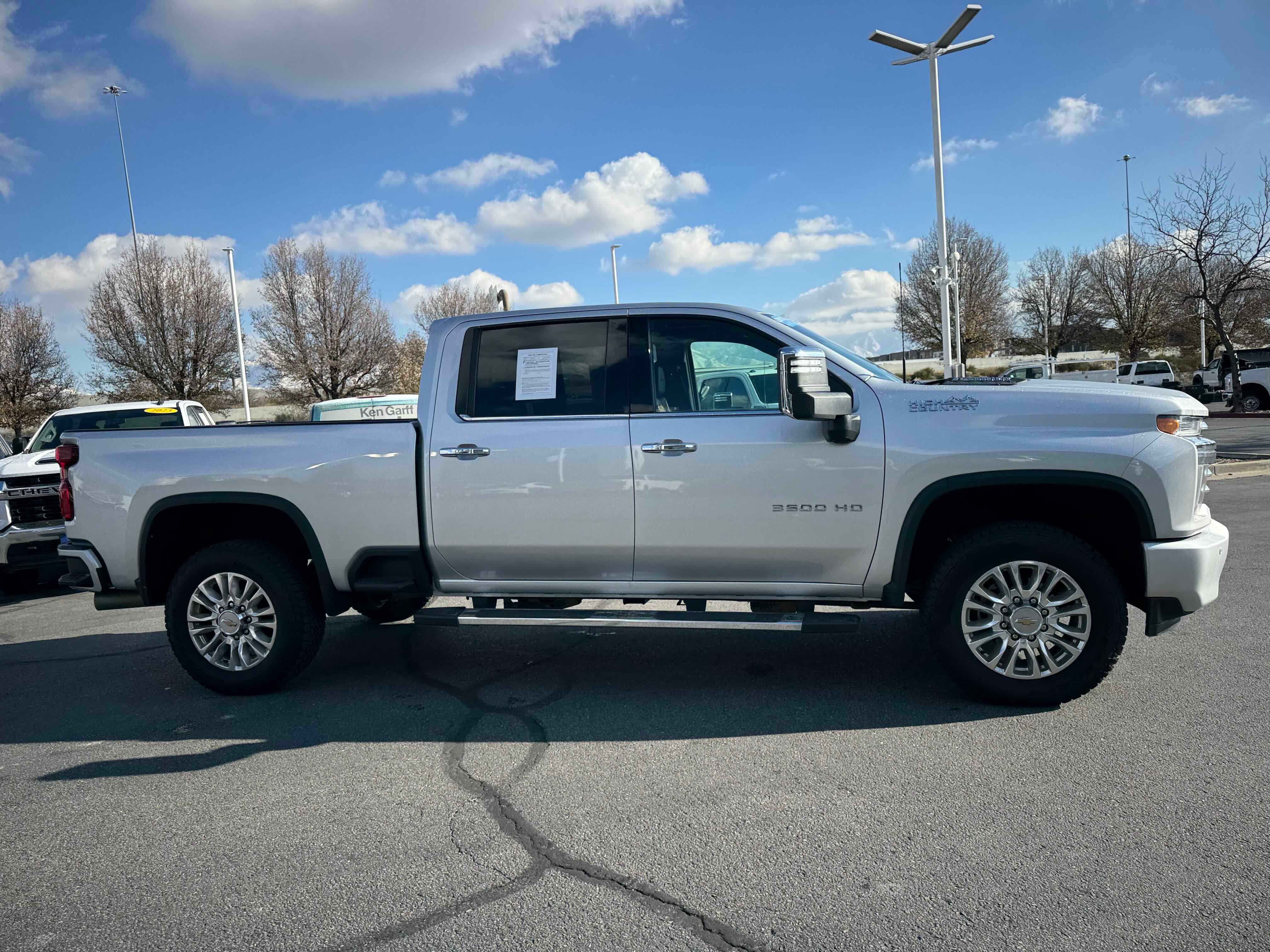 Used 2023 Chevrolet Silverado 3500 High Country w/ Z71 Off-Road Package image 9