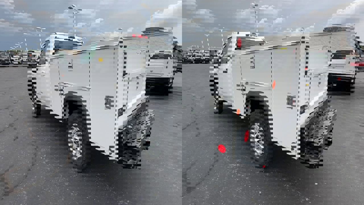 New 2025 GMC Sierra 2500 Pro w/ Convenience Package image 6