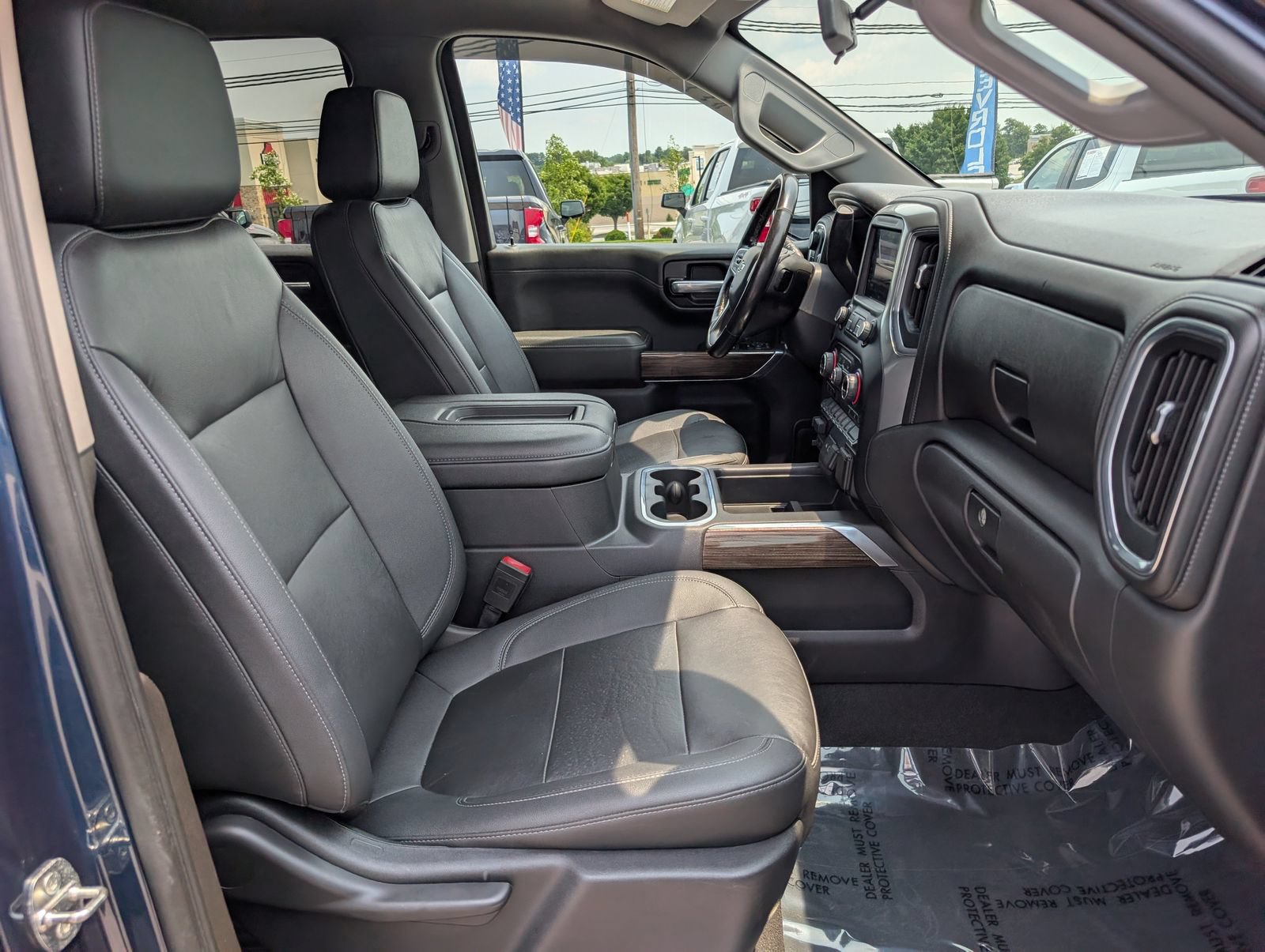 Used 2021 Chevrolet Silverado 1500 RST w/ Convenience Package II AWD/4WD image 13