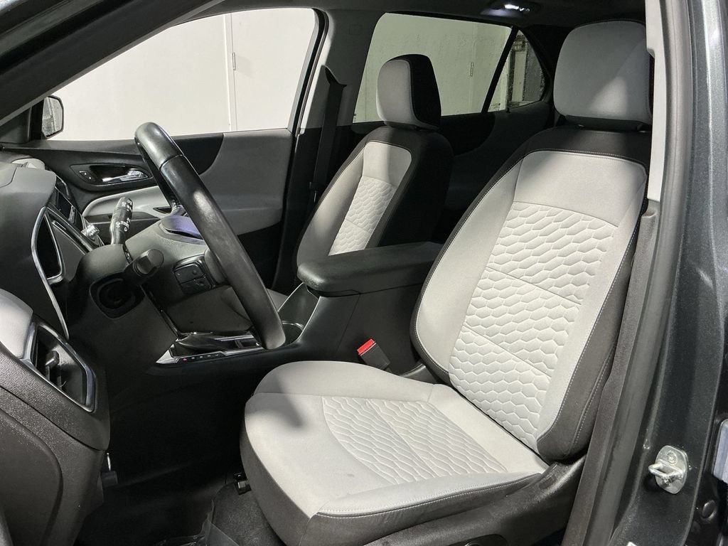 Used 2021 Chevrolet Equinox LT AWD/4WD image 14
