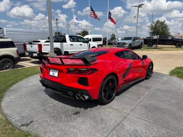 Used 2020 Chevrolet Corvette Stingray Preferred Cpe w/ 2LT Preferred Equipment Group RWD image 8