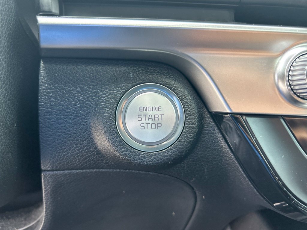 Used 2025 Kia Telluride S FWD image 43