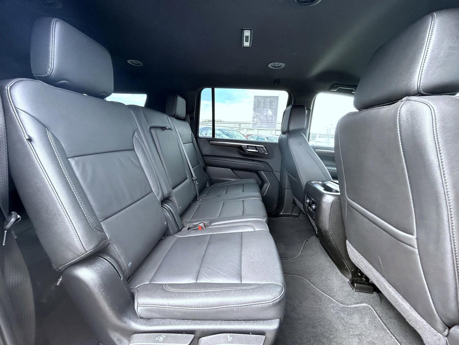 Certified 2025 Chevrolet Suburban Z71 AWD/4WD image 19