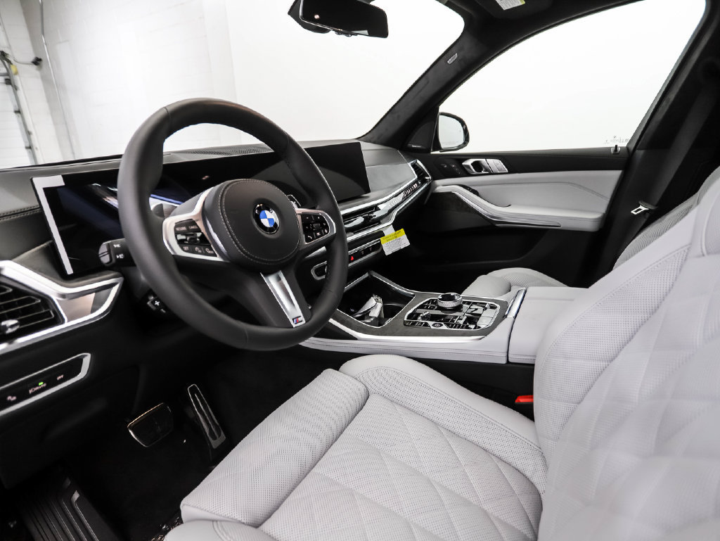 New 2027 BMW X7 xDrive40i w/ Executive Package AWD/4WD image 10
