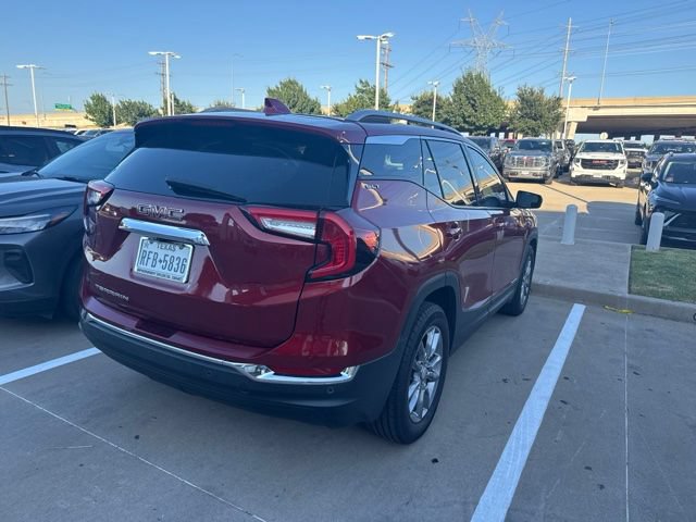 Used 2022 GMC Terrain SLT FWD image 4
