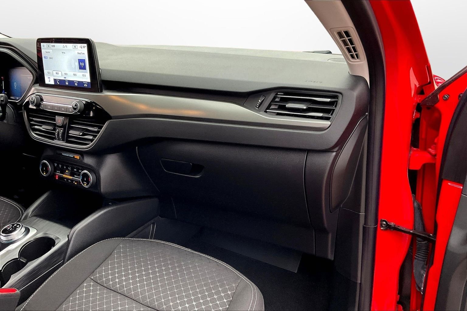 Used 2024 Ford Escape Active w/ Cold Weather Package image 21
