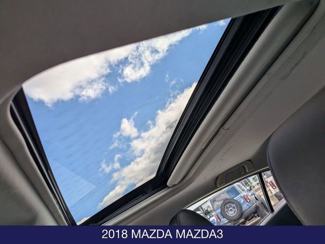 Used 2018 MAZDA MAZDA3 Touring FWD image 14