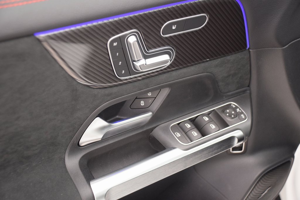 New 2026 Mercedes-Benz GLB 35 AMG 4MATIC image 20