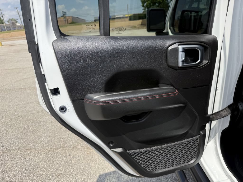 Used 2020 Jeep Gladiator Rubicon AWD/4WD image 32