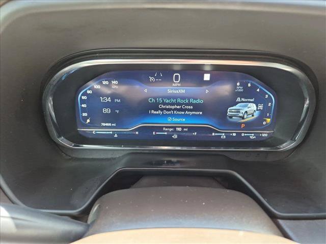 Used 2022 Chevrolet Tahoe Z71 w/ Luxury Package AWD/4WD image 11