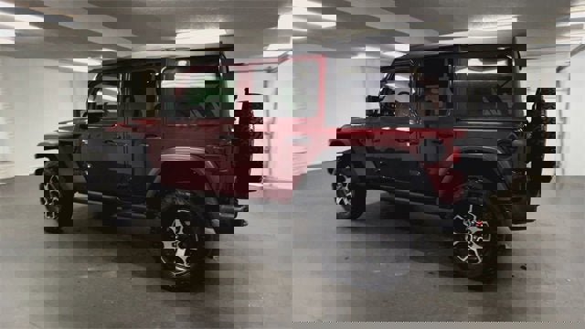 Used 2022 Jeep Wrangler Unlimited Rubicon w/ Cold Weather Group image 6