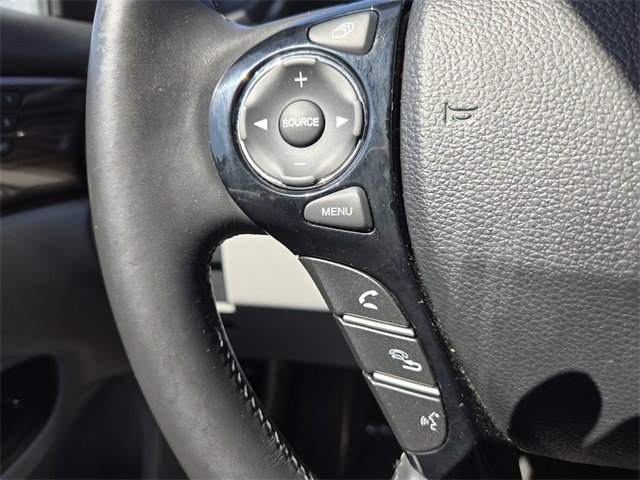 Used 2017 Honda Accord EX-L image 23