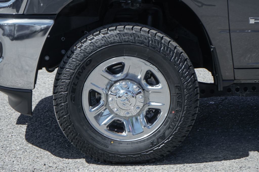 Used 2022 RAM 3500 Tradesman image 39