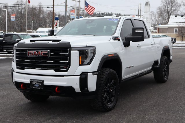 Used 2025 GMC Sierra 2500 AT4 w/ AT4 Premium Plus Package image 14
