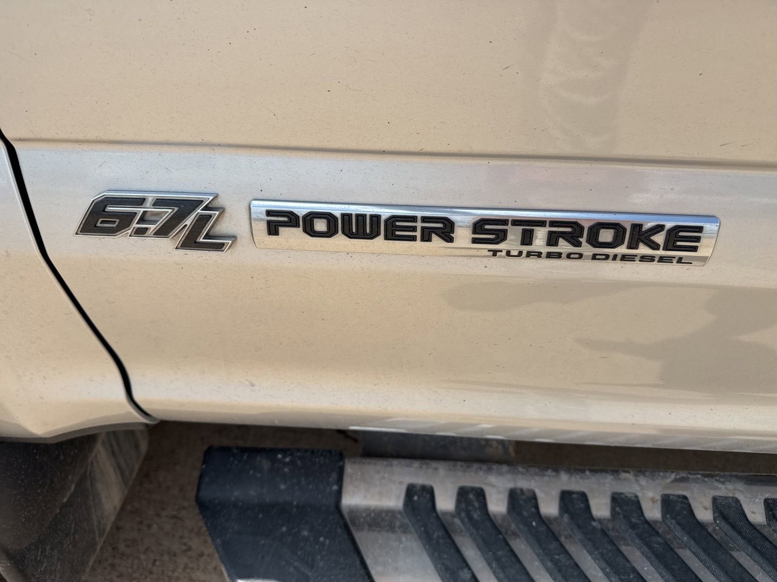 Used 2017 Ford F250 Lariat w/ Lariat Ultimate Package image 14