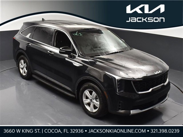 Certified 2025 Kia Sorento LX