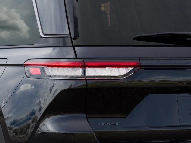 New 2026 Jeep Grand Cherokee Altitude AWD/4WD image 9