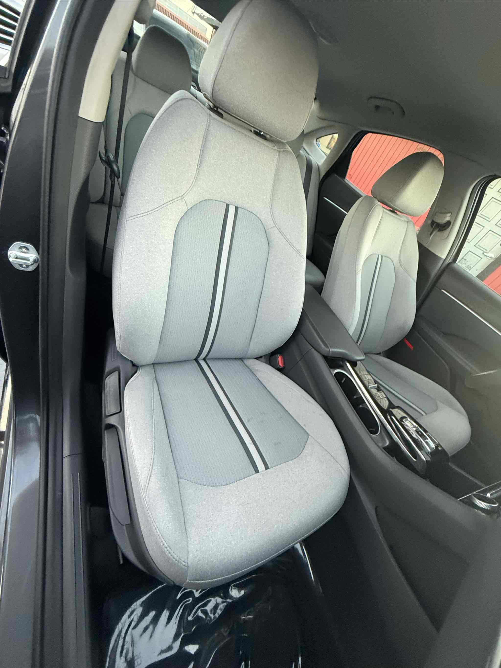 Used 2020 Hyundai Sonata SEL w/ Cargo Package image 8