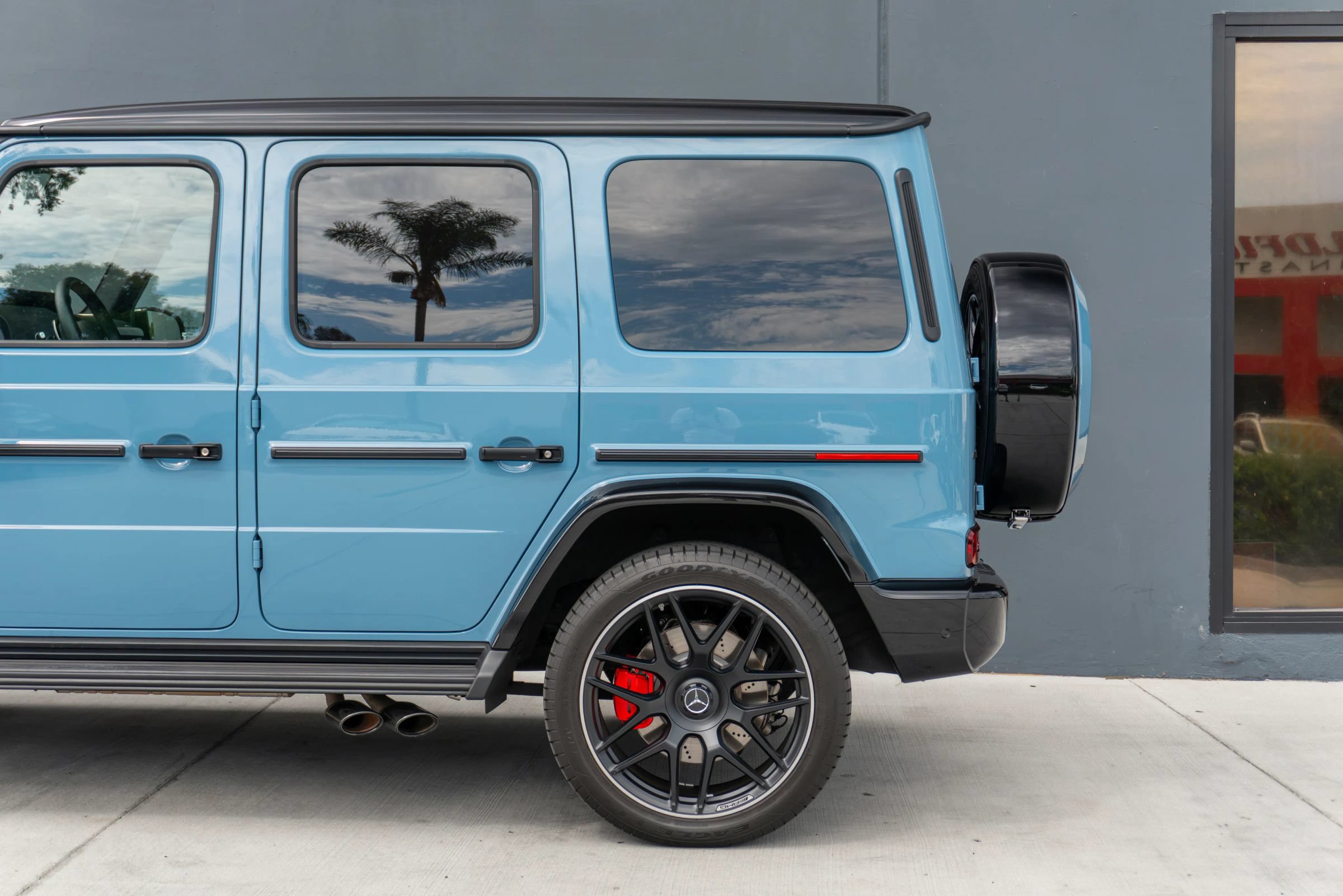 Used 2025 Mercedes-Benz G 63 AMG 4MATIC image 25