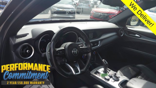 Used 2024 Alfa Romeo Stelvio Veloce AWD/4WD image 14