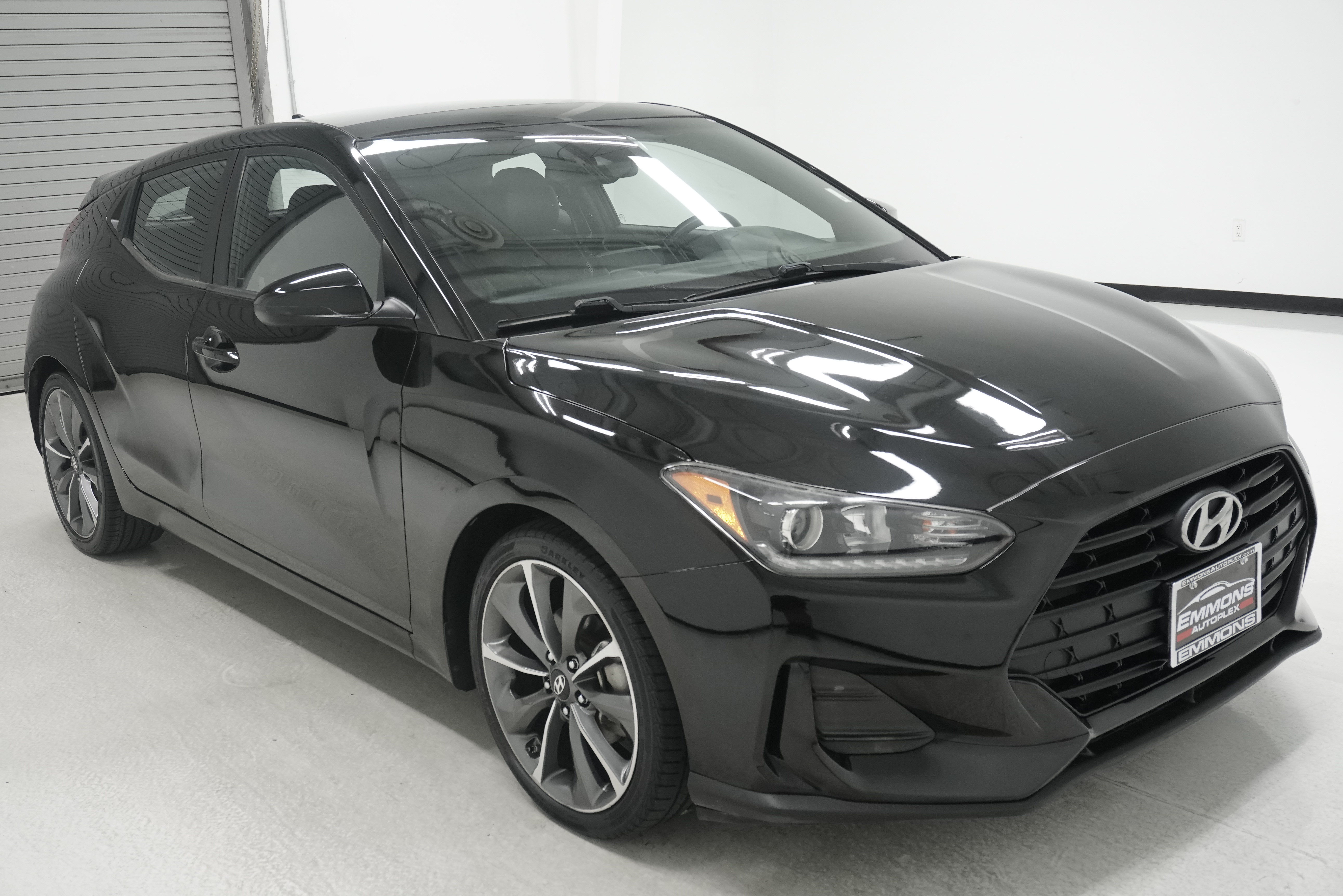 Used 2020 Hyundai Veloster 2.0 Premium FWD image 3