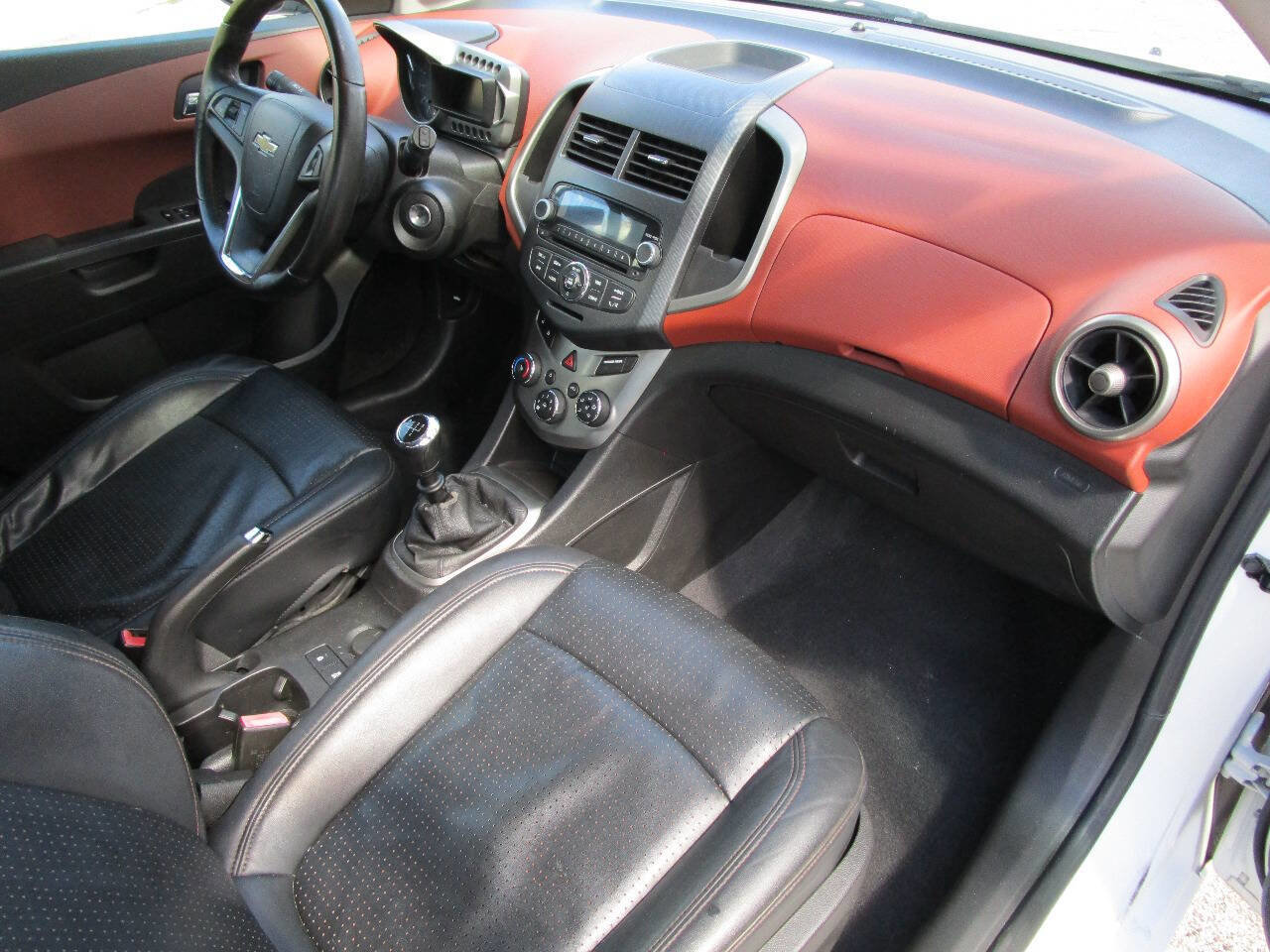 Used 2012 Chevrolet Sonic LTZ image 29