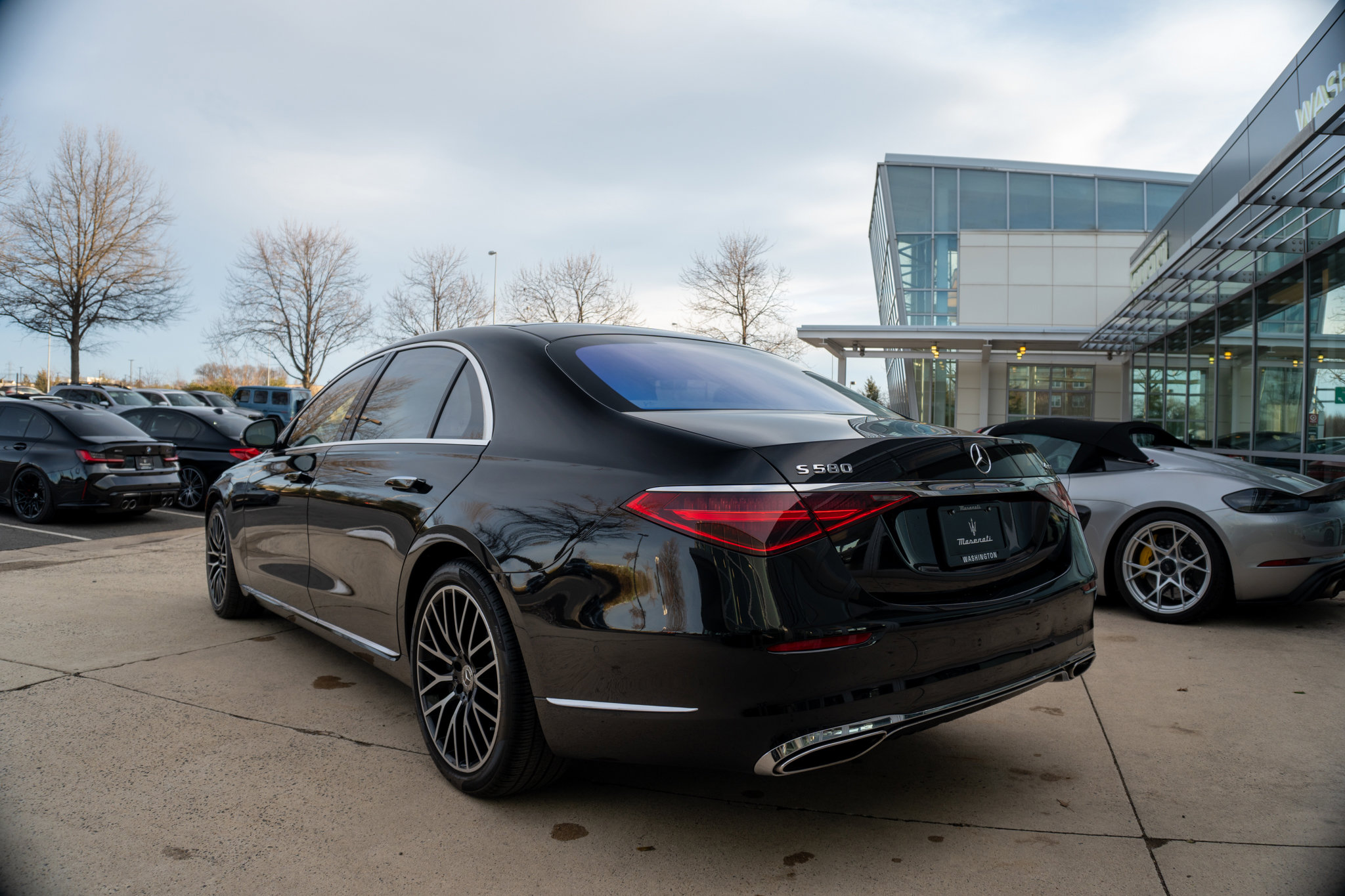 Used 2022 Mercedes-Benz S 580 4MATIC Sedan image 4