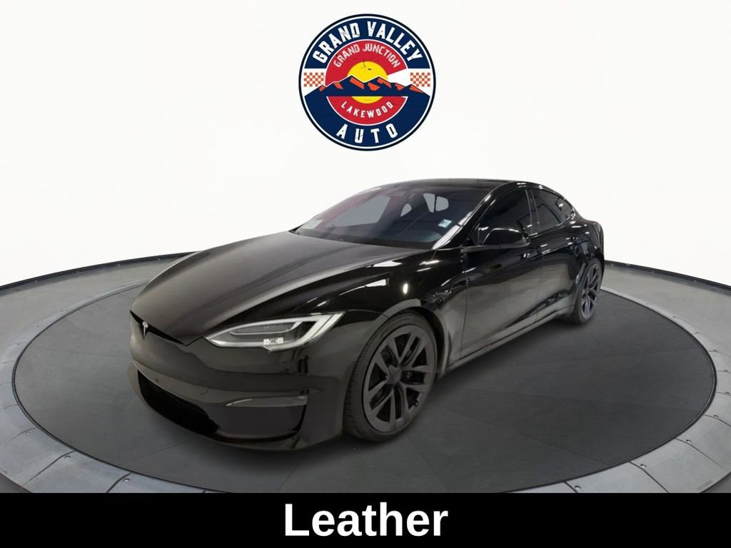 Used 2021 Tesla Model S Plaid image 3
