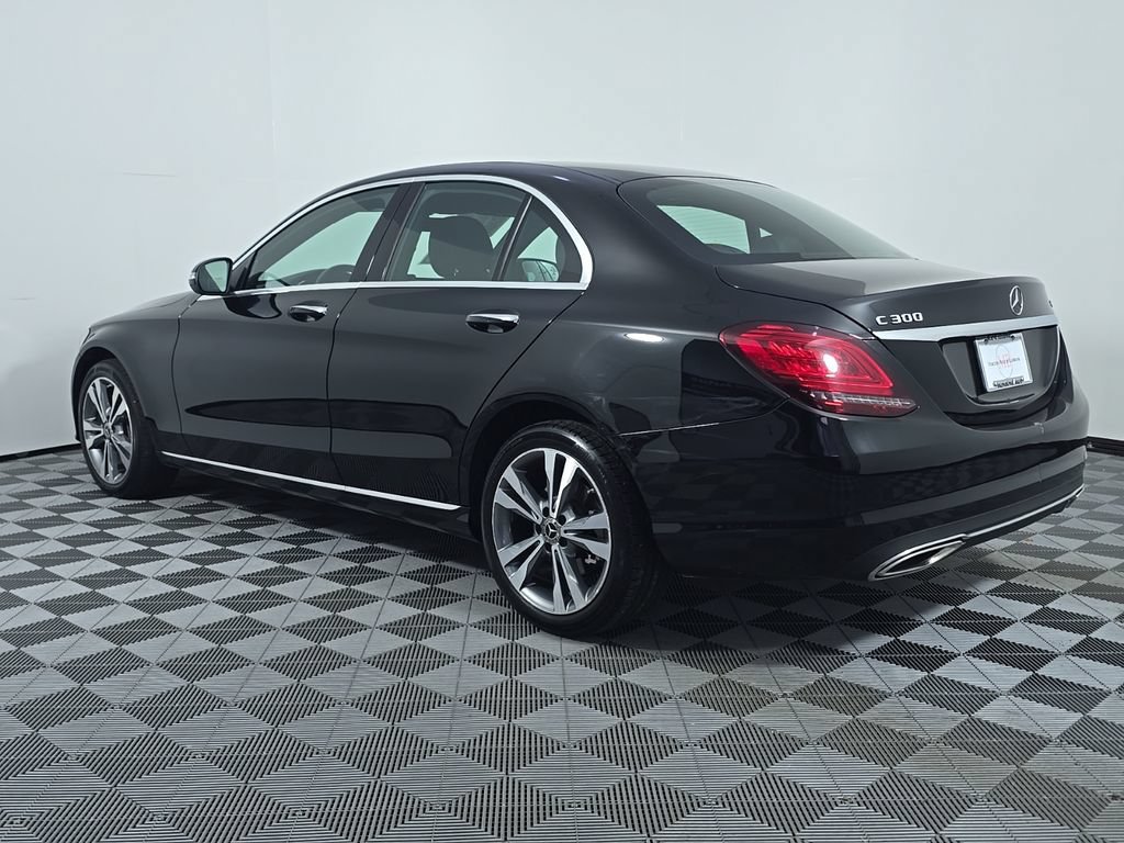 Used 2021 Mercedes-Benz C 300 4MATIC Sedan image 3