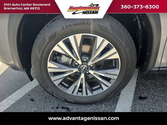 Used 2023 Nissan Rogue SV FWD image 29